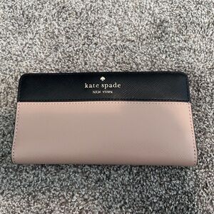 Kate Spade wallet black and tan